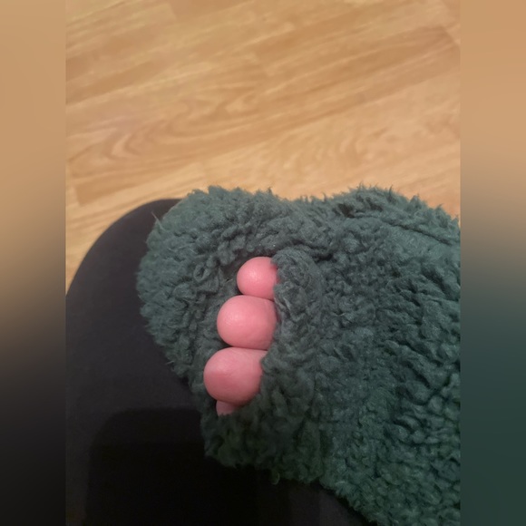 NFL apparel 18 months Green Bay Packers fuzzy fleece zip up sleeper - Picture 15 of 16